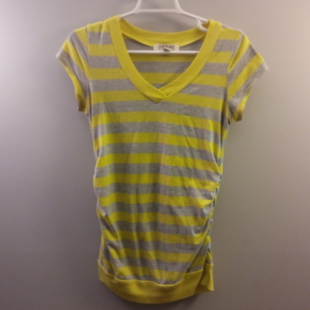 [Inspire] Short Sleeve Maternity Shirt (Size M)